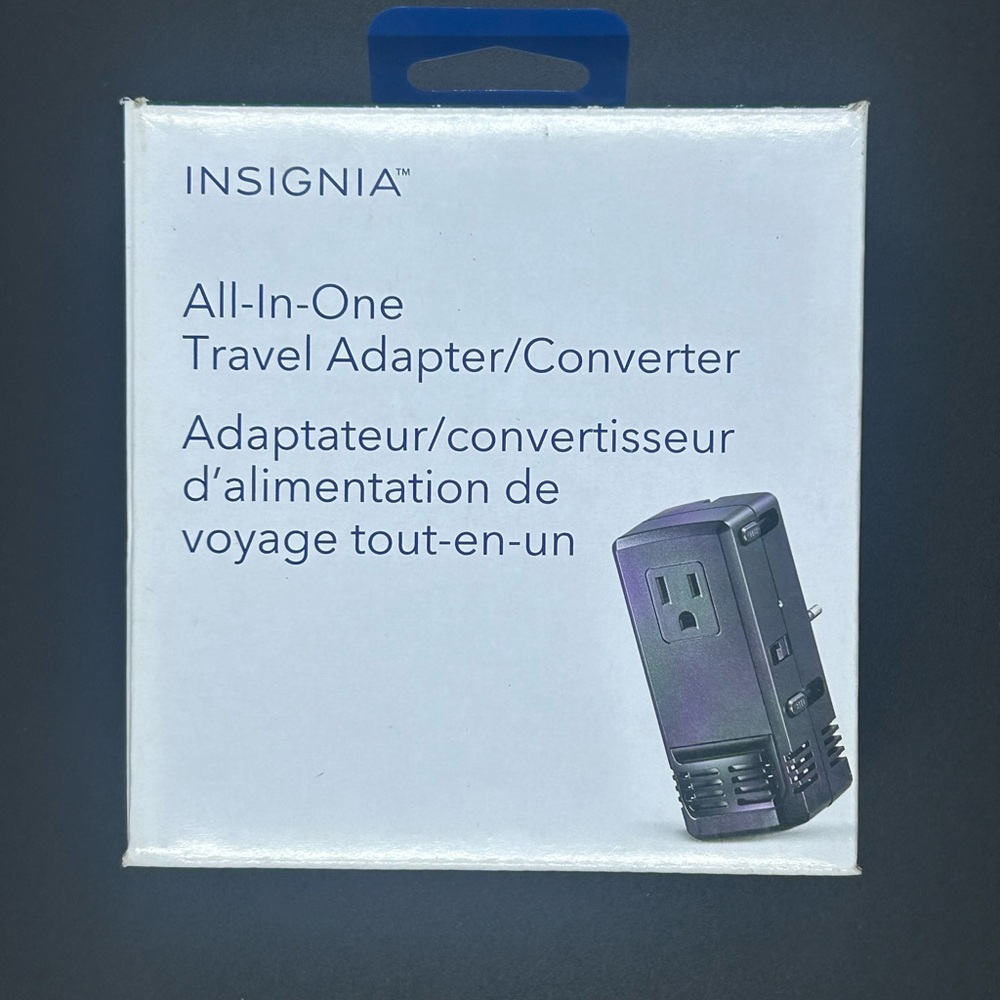 NWT Insignia All-In-One Travel Adapter Converter Vacation Cruise UK China Europe